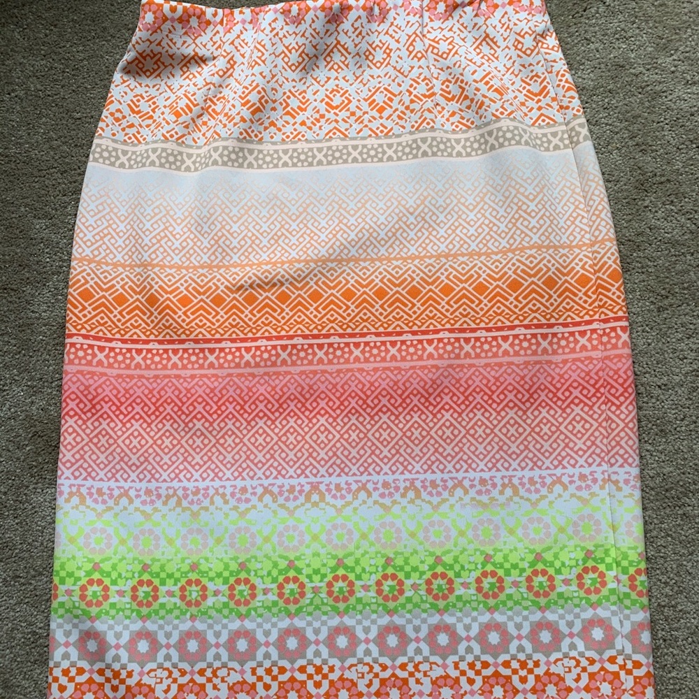 Women’s Pencil Skirt Size Medium